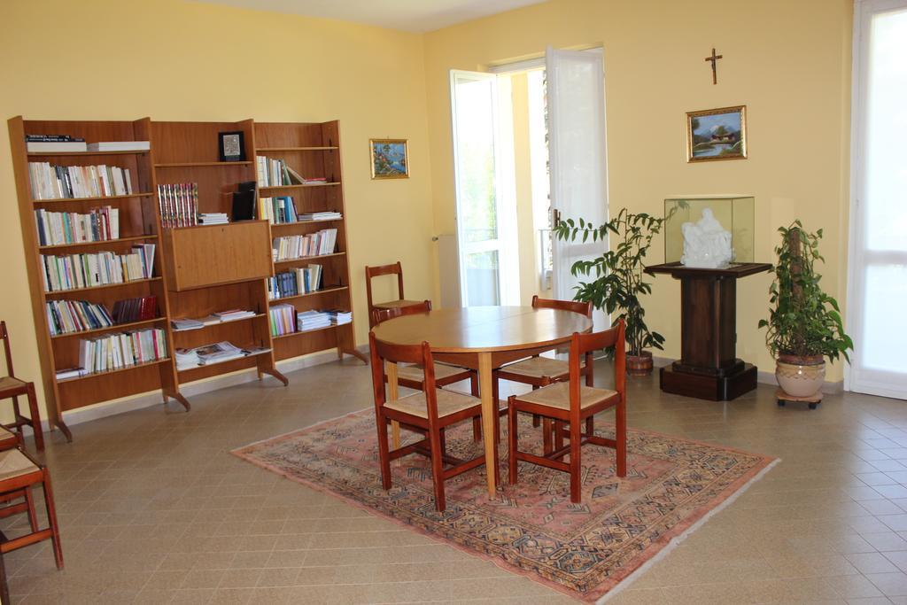 Centro Di Spiritualita Maria Candida Armeno Zewnętrze zdjęcie