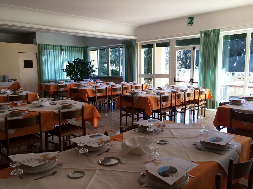 Centro Di Spiritualita Maria Candida Armeno Zewnętrze zdjęcie