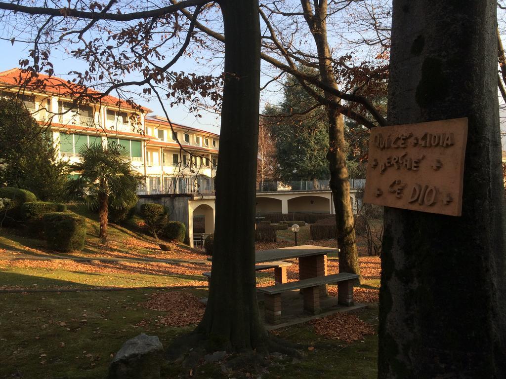 Centro Di Spiritualita Maria Candida Armeno Zewnętrze zdjęcie