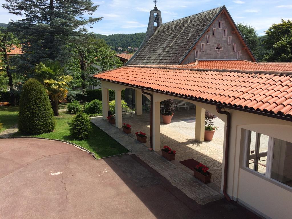Centro Di Spiritualita Maria Candida Armeno Zewnętrze zdjęcie
